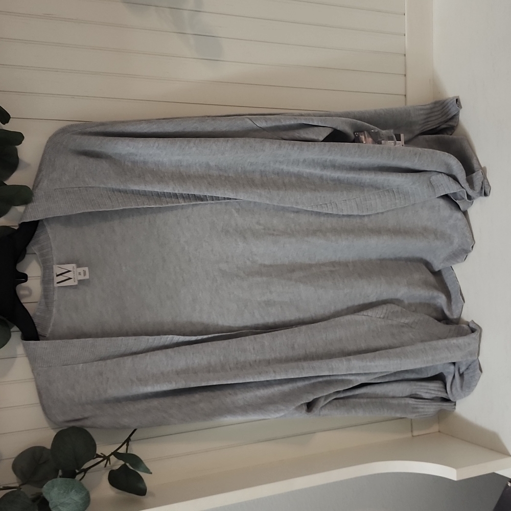 Gray Cardigan has pockets, super soft NWT